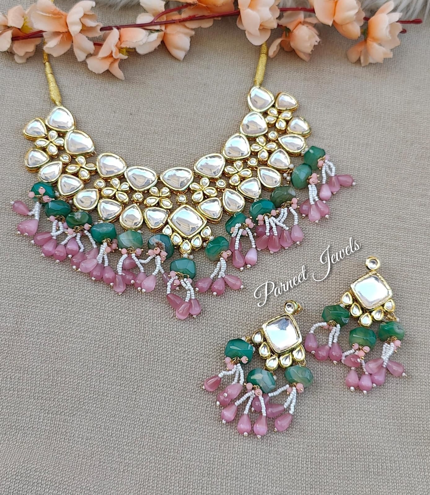 Aamna Kundan Necklace Set