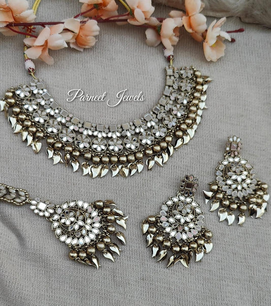 Aashifa Mirror Necklace Set