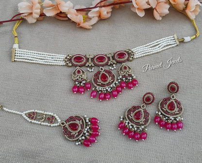 Meera Polki Choker Set