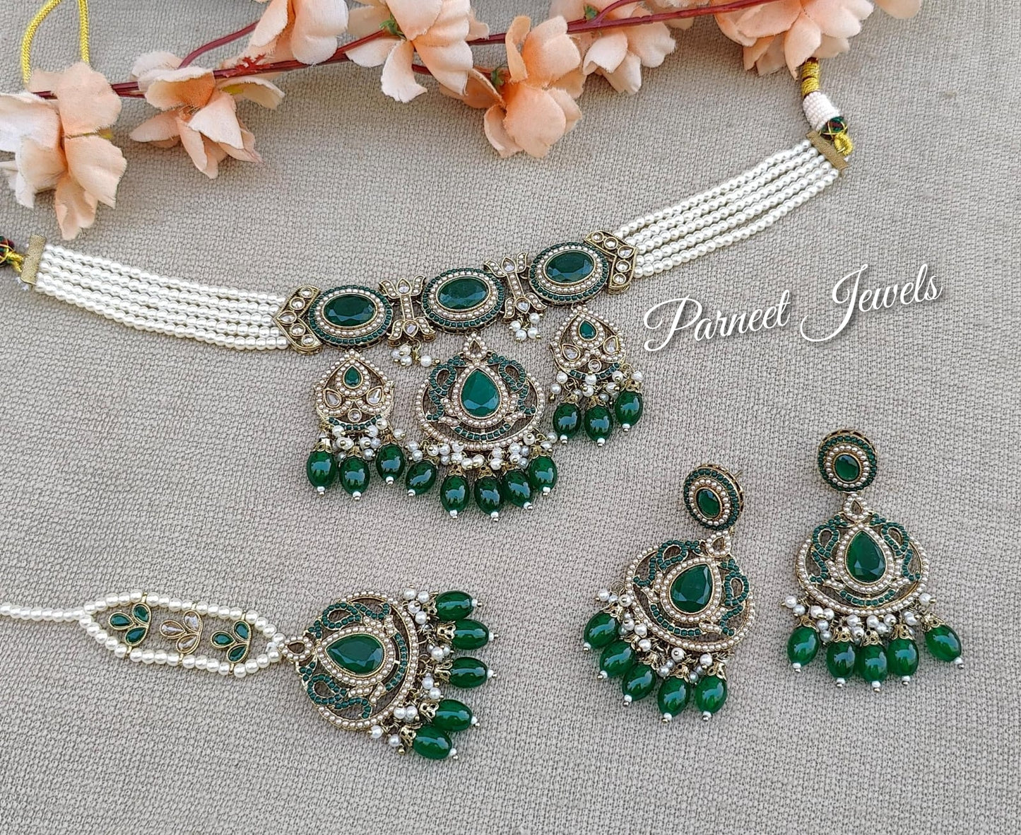 Meera Polki Choker Set