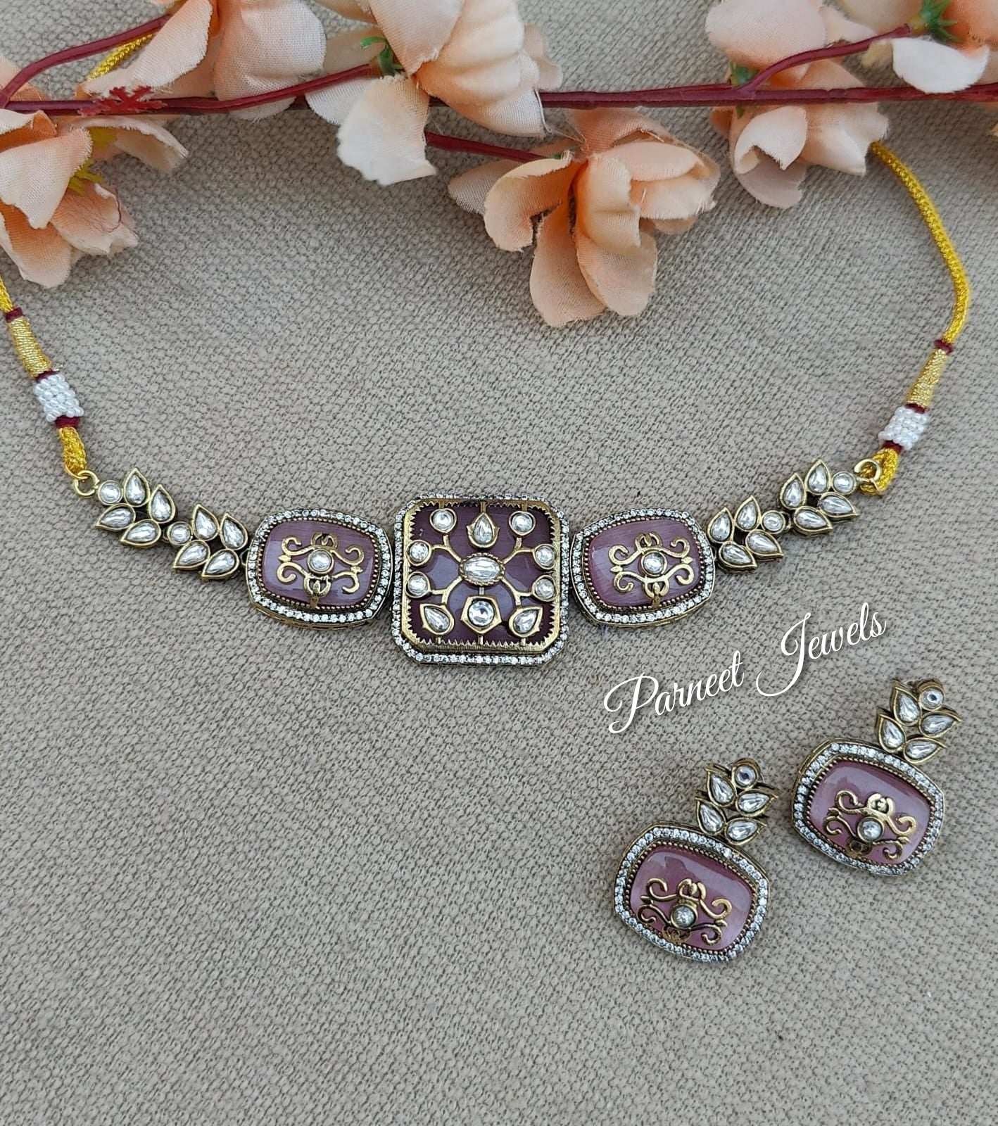 Jenisha Kundan Choker Set