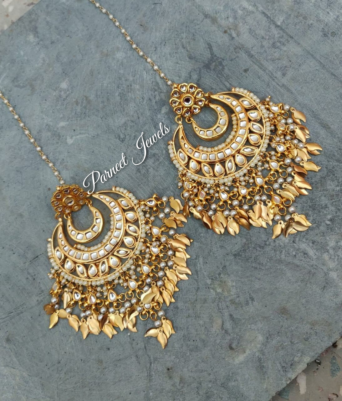 Hanika Oversized Kundan Earrings