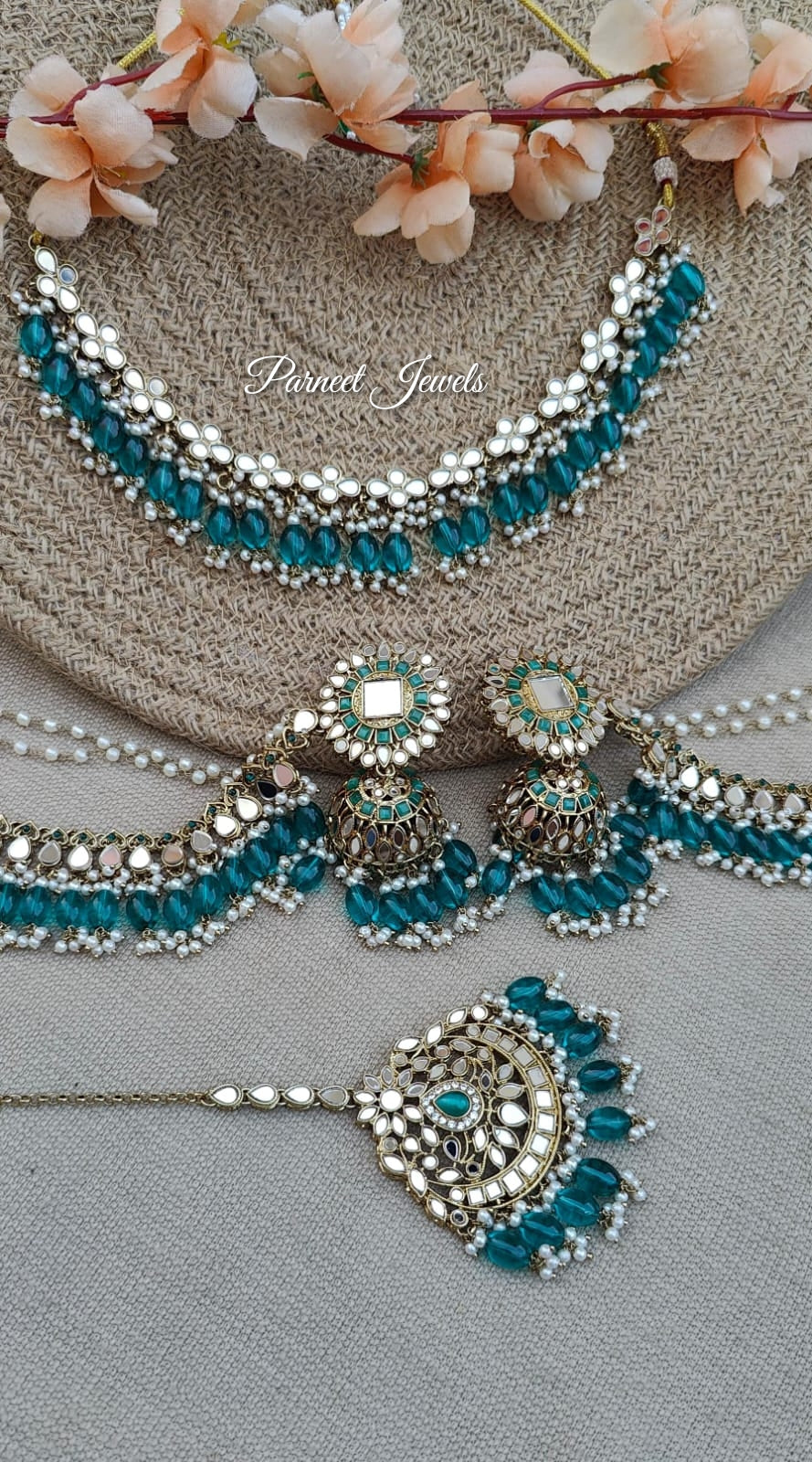 Kashish Mirror Necklace Set