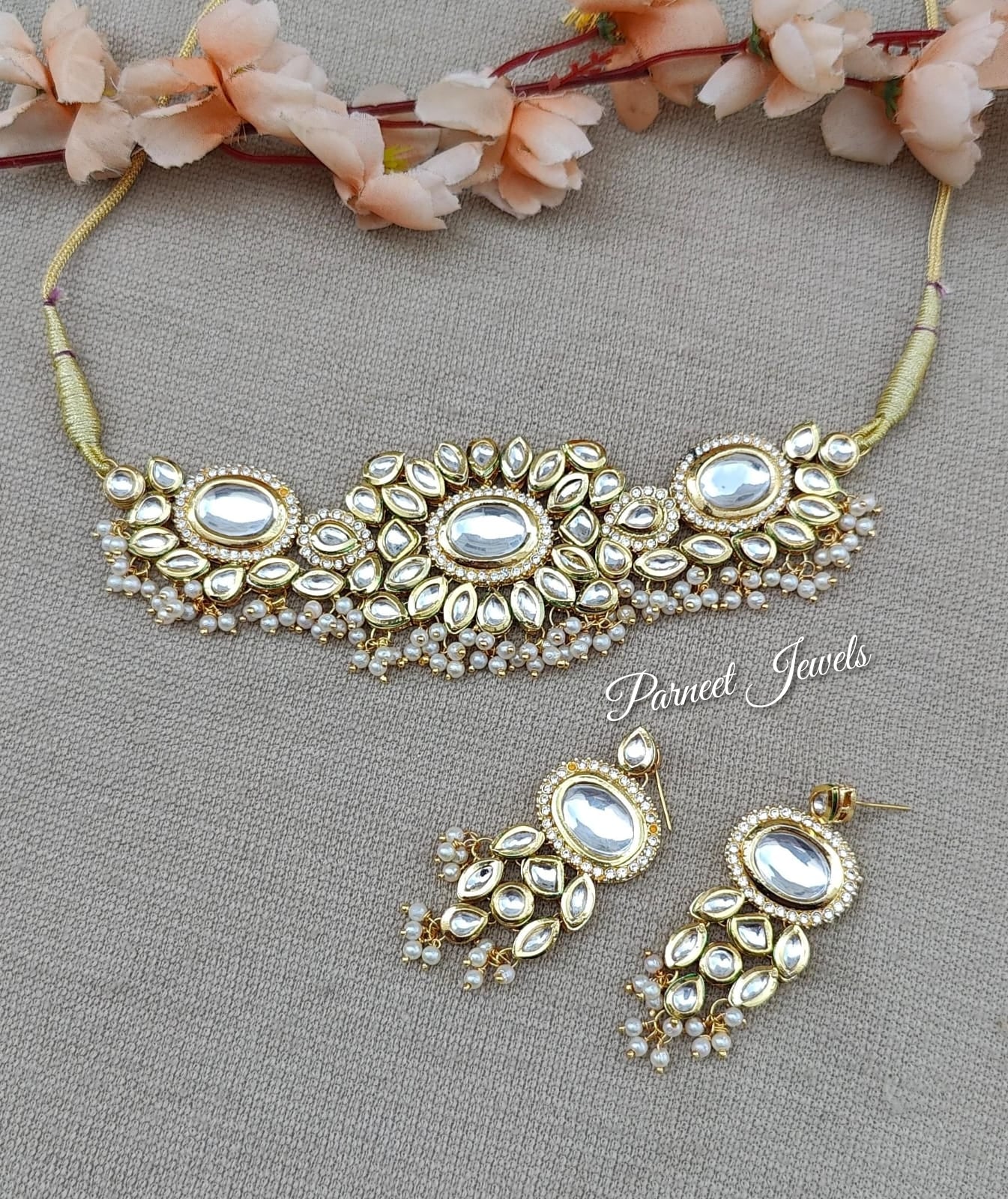 Ishira Kundan Choker