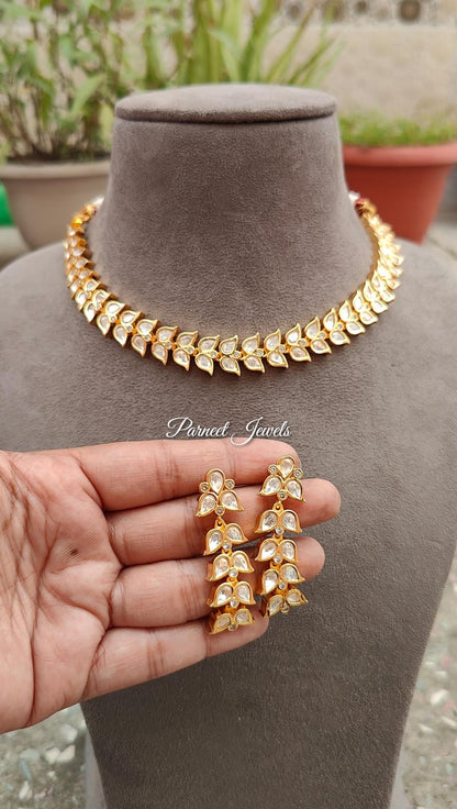 Amaya Uncut Kundan Set