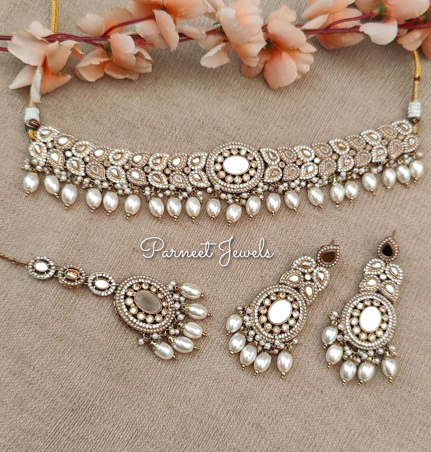 Krishvi Mirror Choker Set