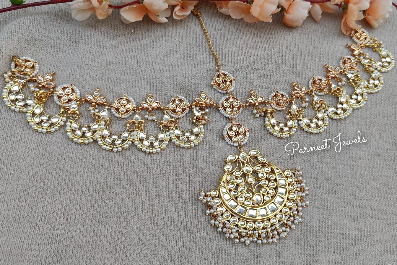 Viraali Bridal Kundan Mathapatti