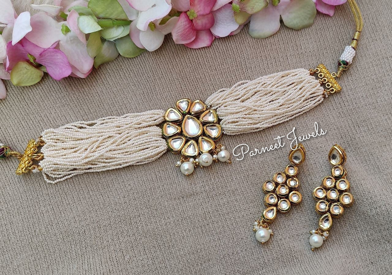 Maitri Kundan Choker