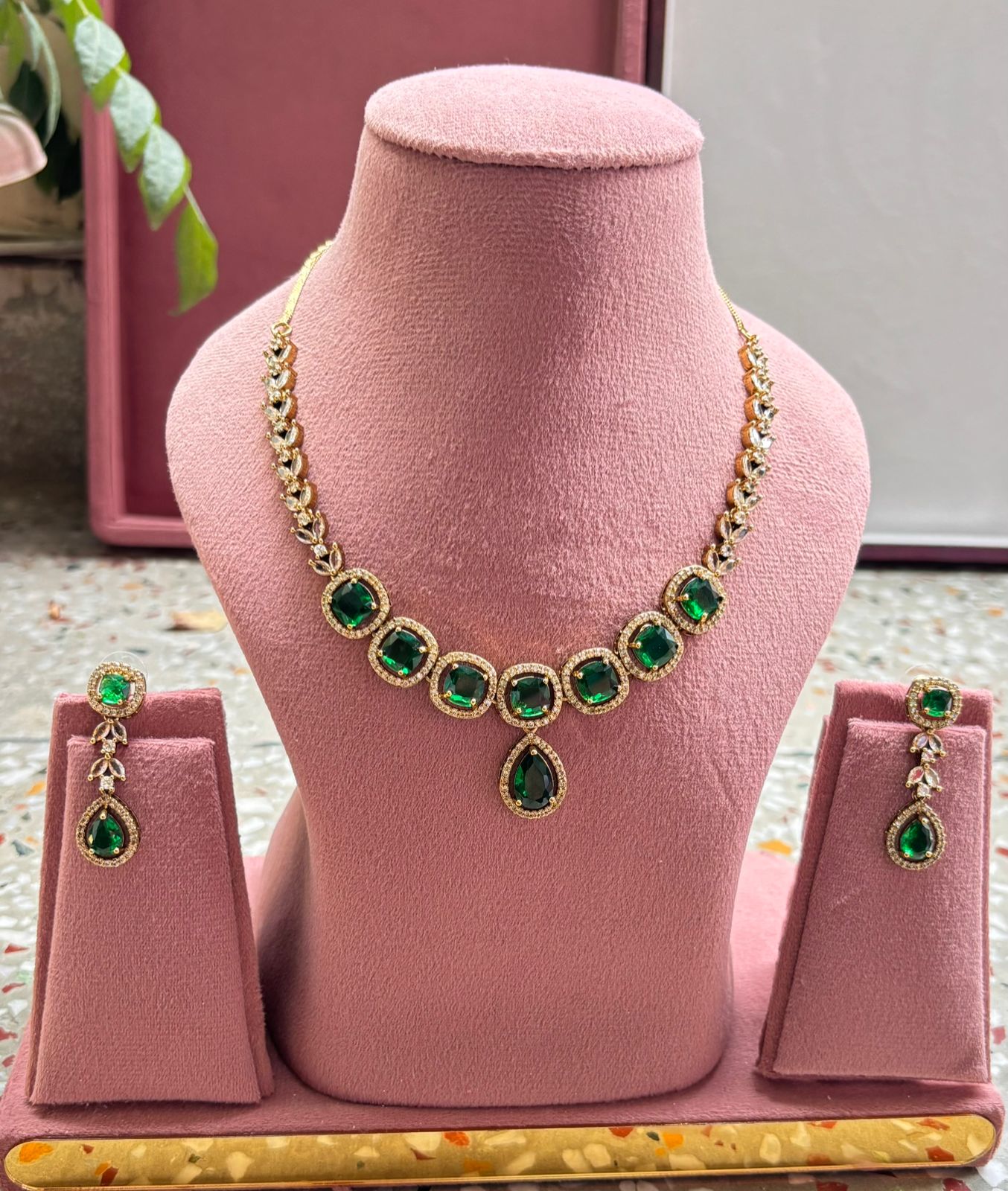 Avnika AD Necklace Set | AD Necklace with Earrings