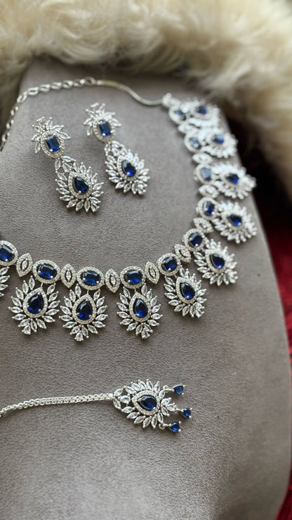 Sukirti AD Necklace Set