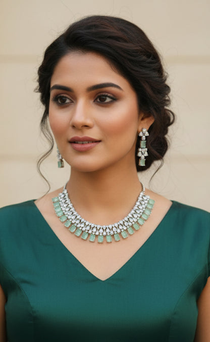 Akshita AD Necklace (Silver)