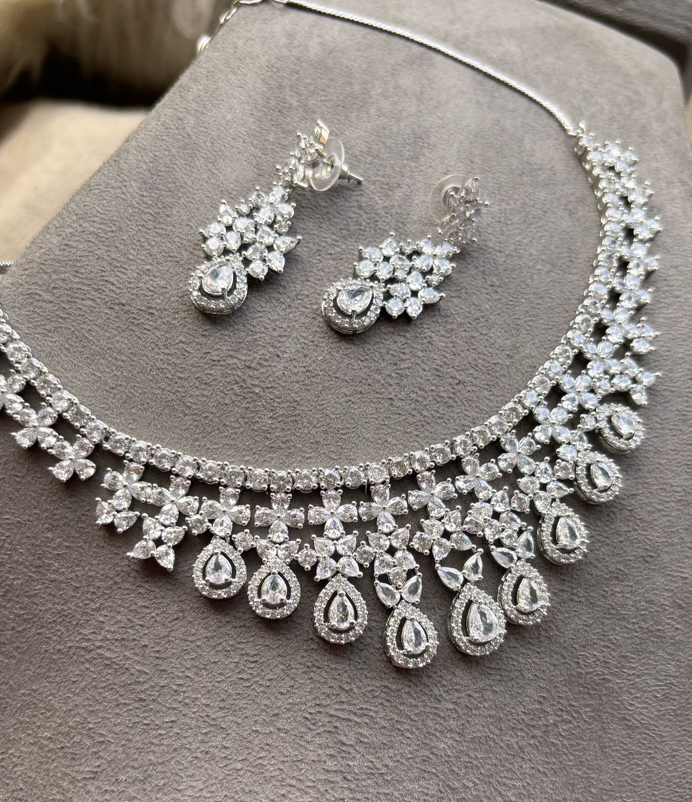 Avyana AD/CZ Necklace Set