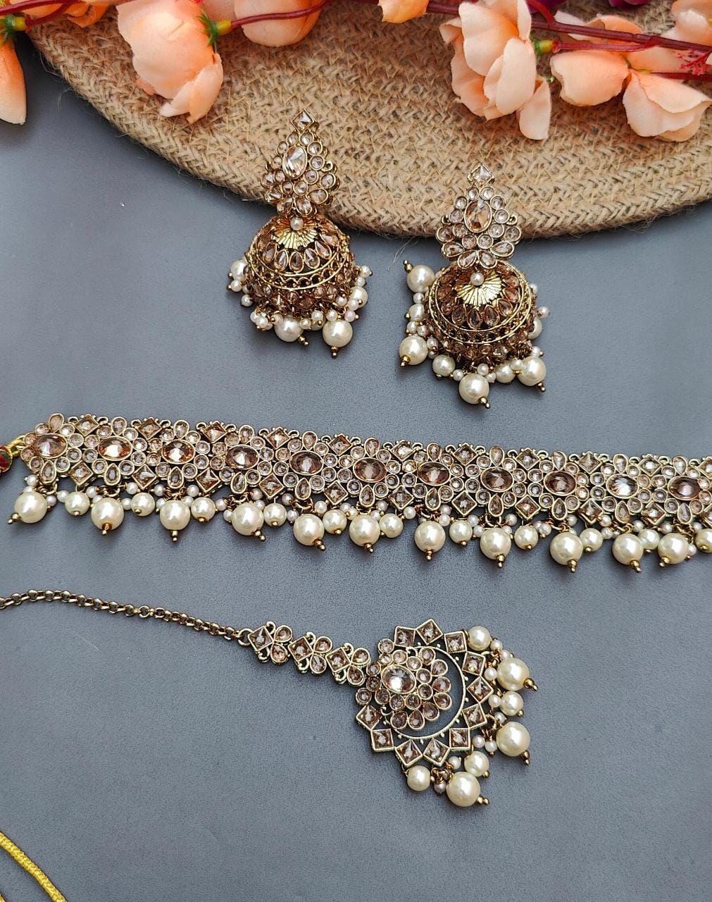 Binisha-Halsband-Set