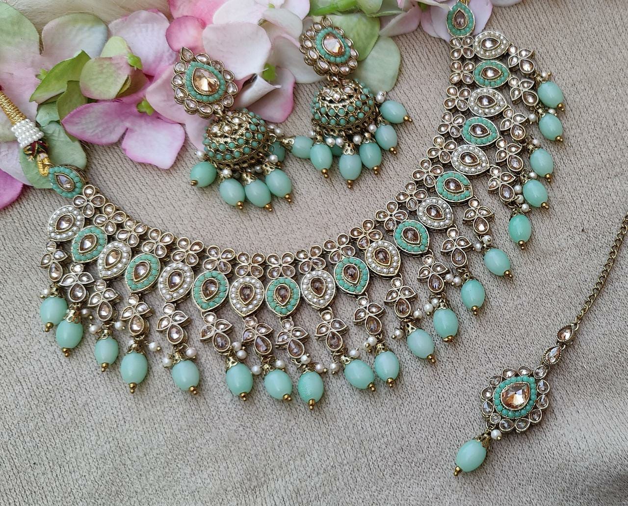 Shubhika Polki Necklace Set