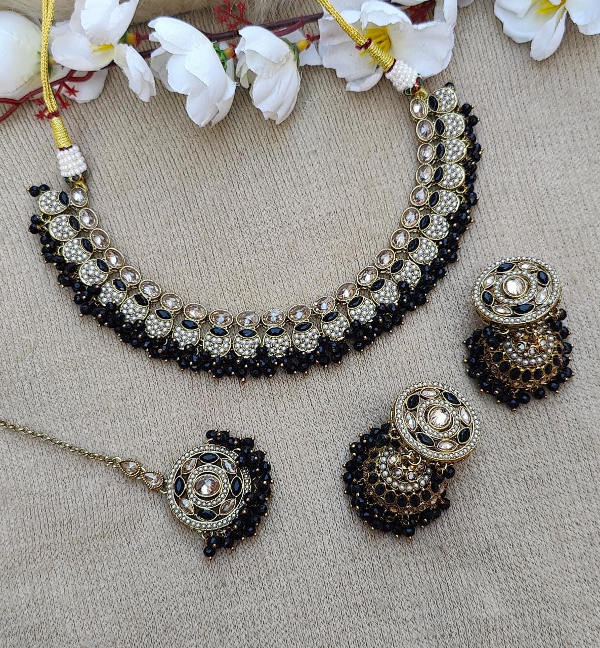 Dahlia Necklace Set