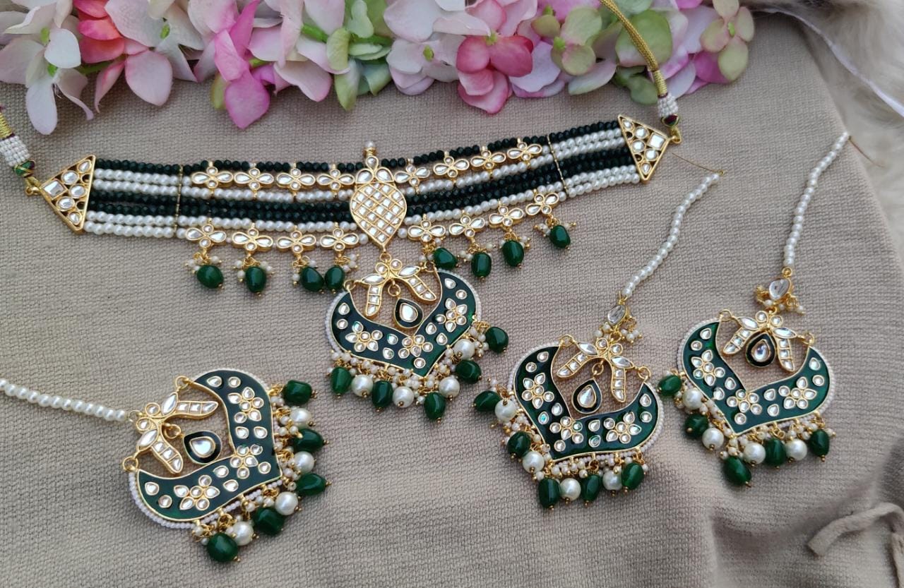 Kruti Kundan Choker