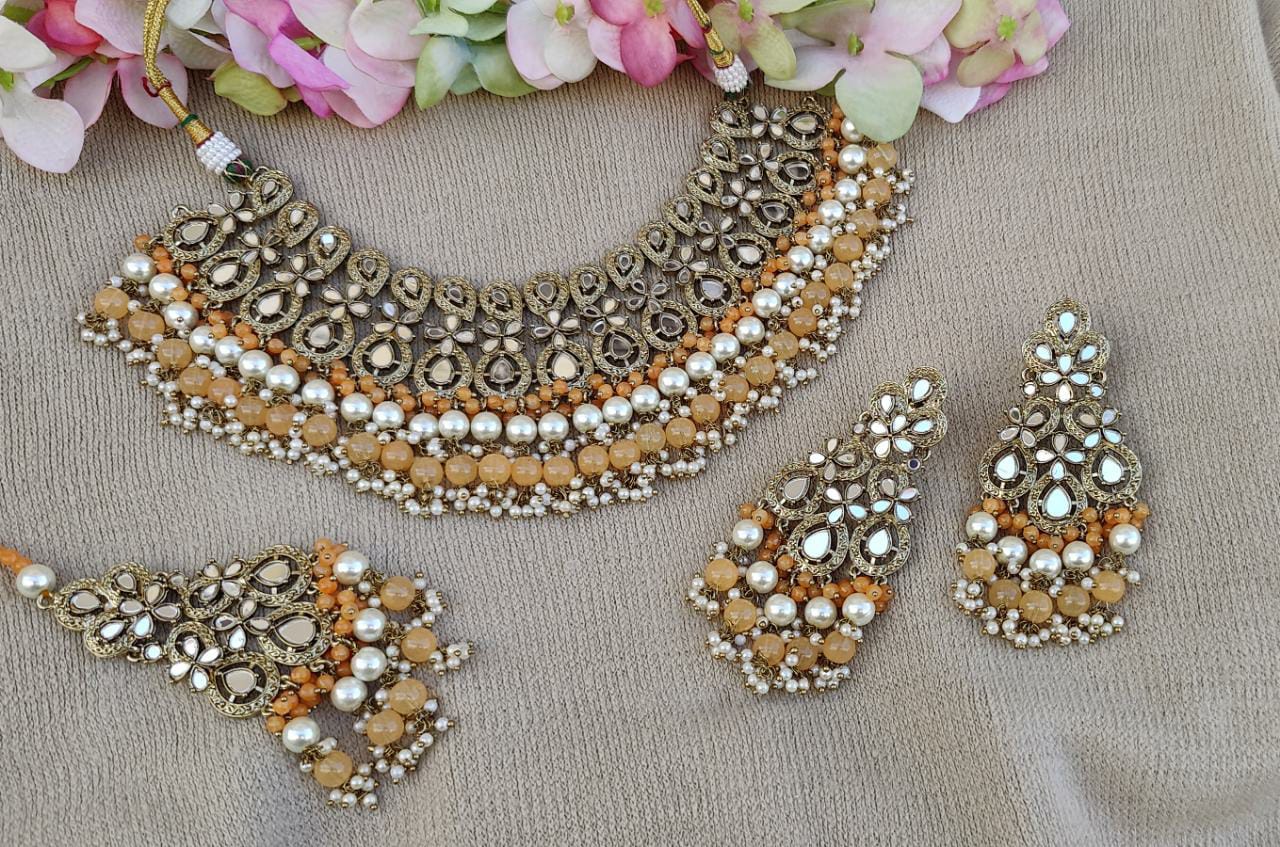 Jyotsna Mirror Necklace