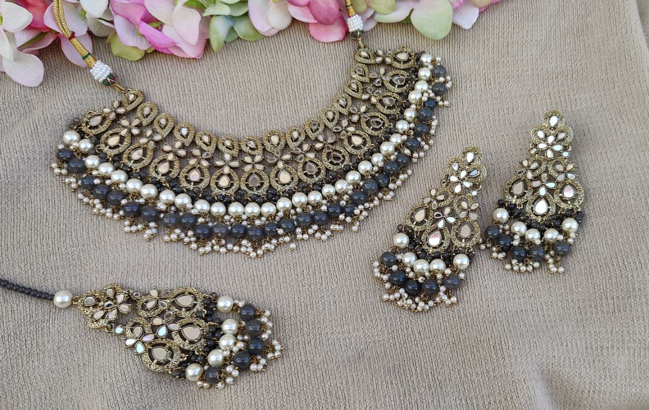 Jyotsna Mirror Necklace