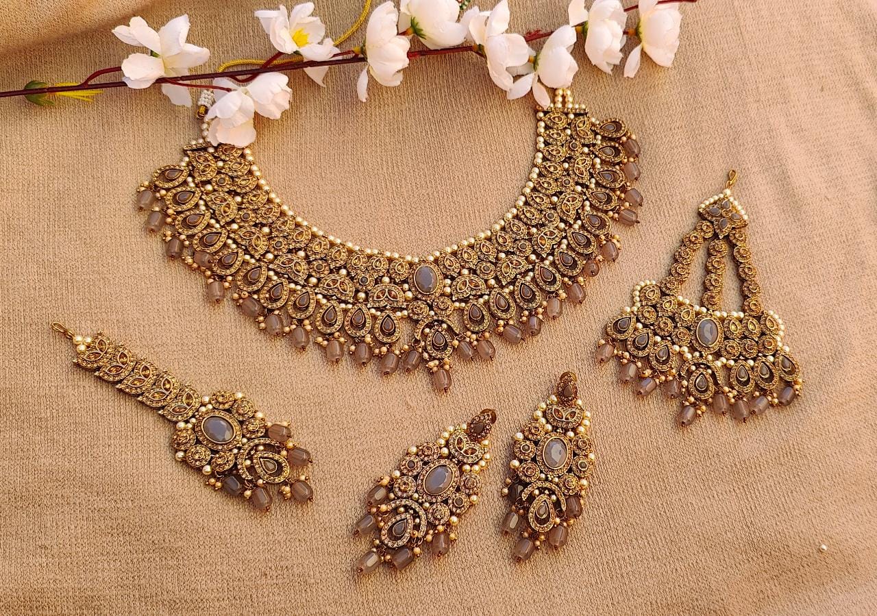 Karuna Bridal Necklace Set