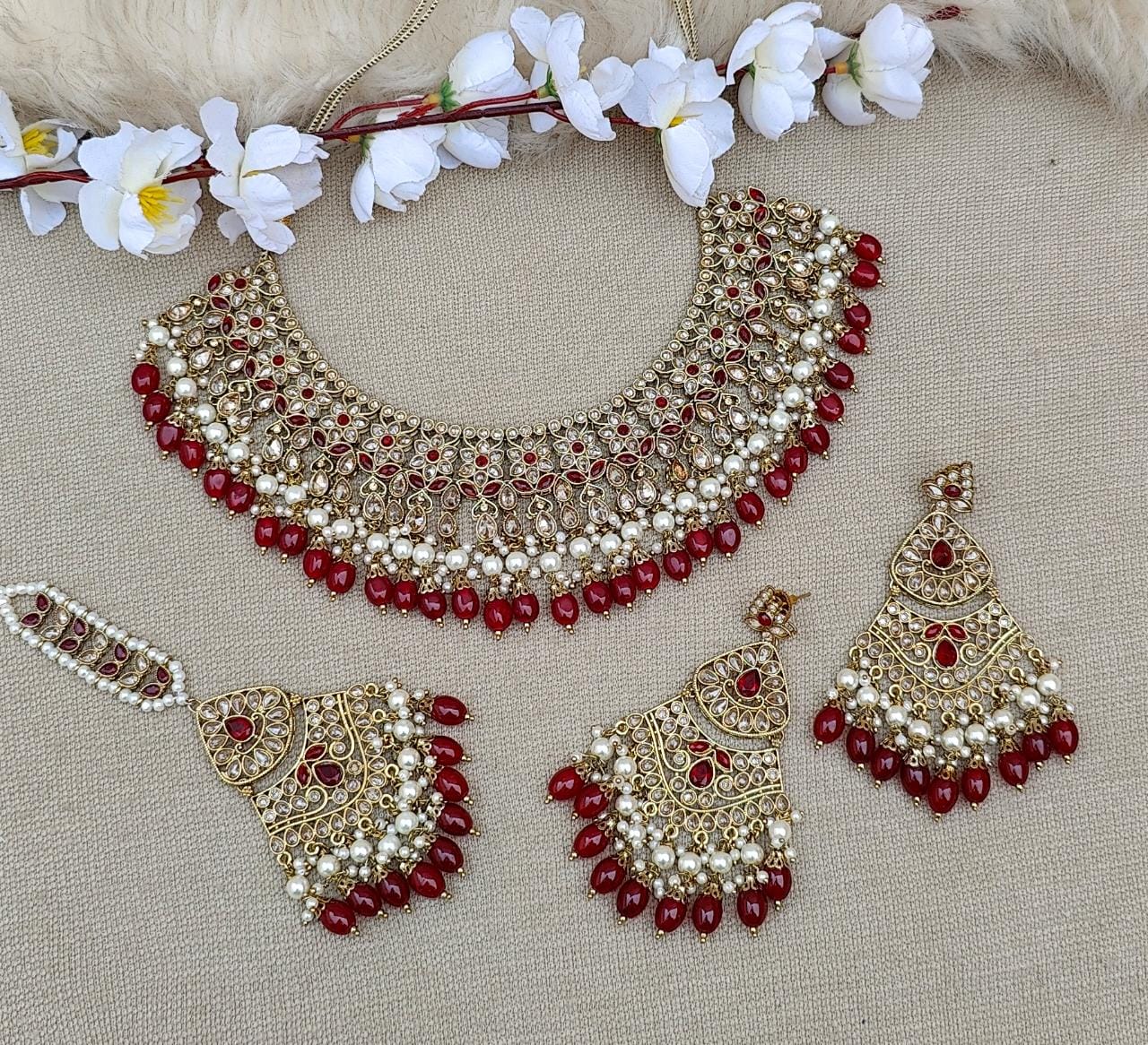 Anveya Polki Necklace Set