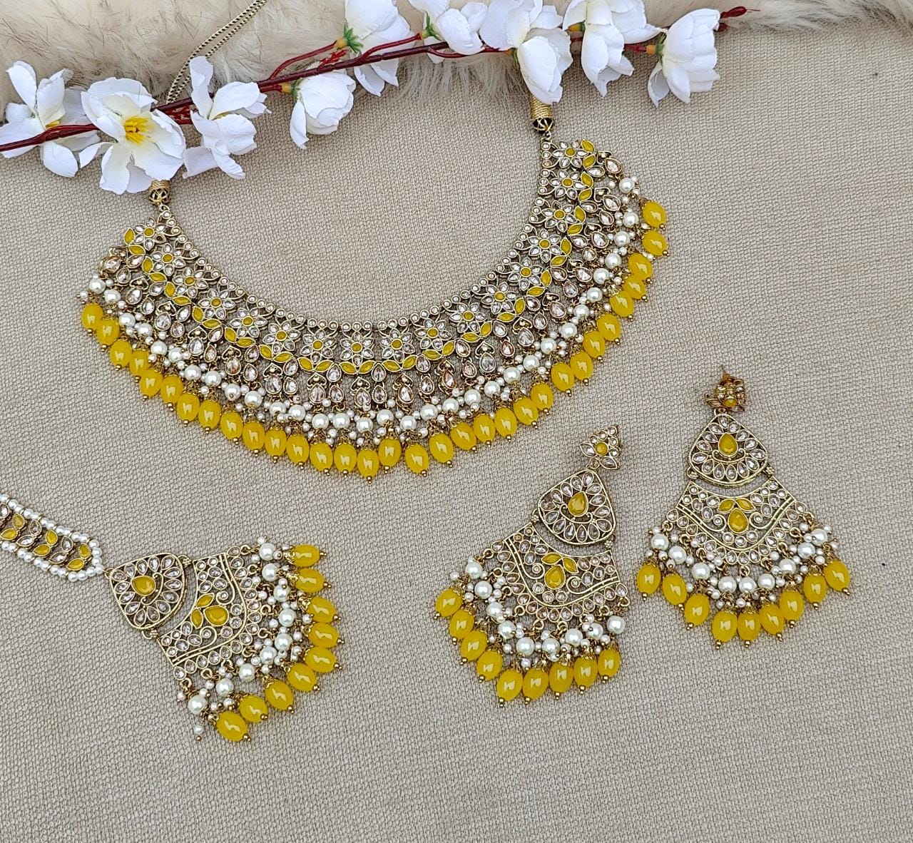 Anveya Polki Necklace Set