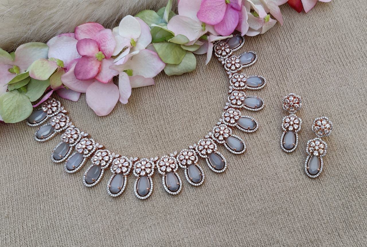 Nyasa AD Necklace (Rose Gold)