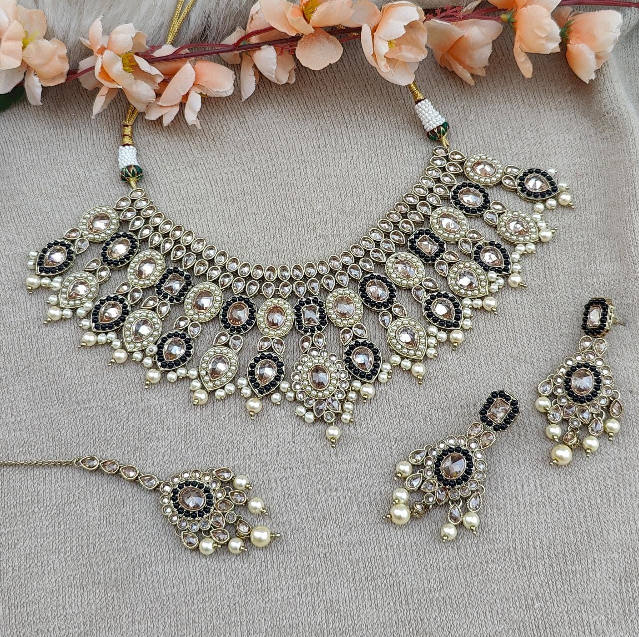 Navya Bridal/Semibridal Polki Necklace