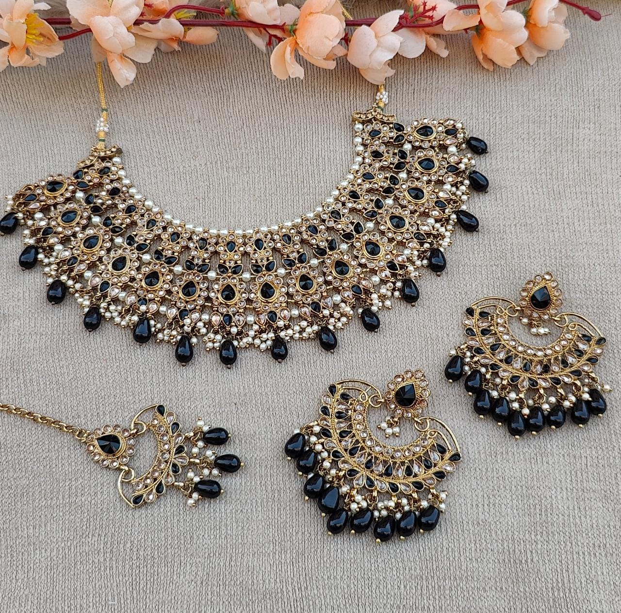 Nitya Polki Necklace