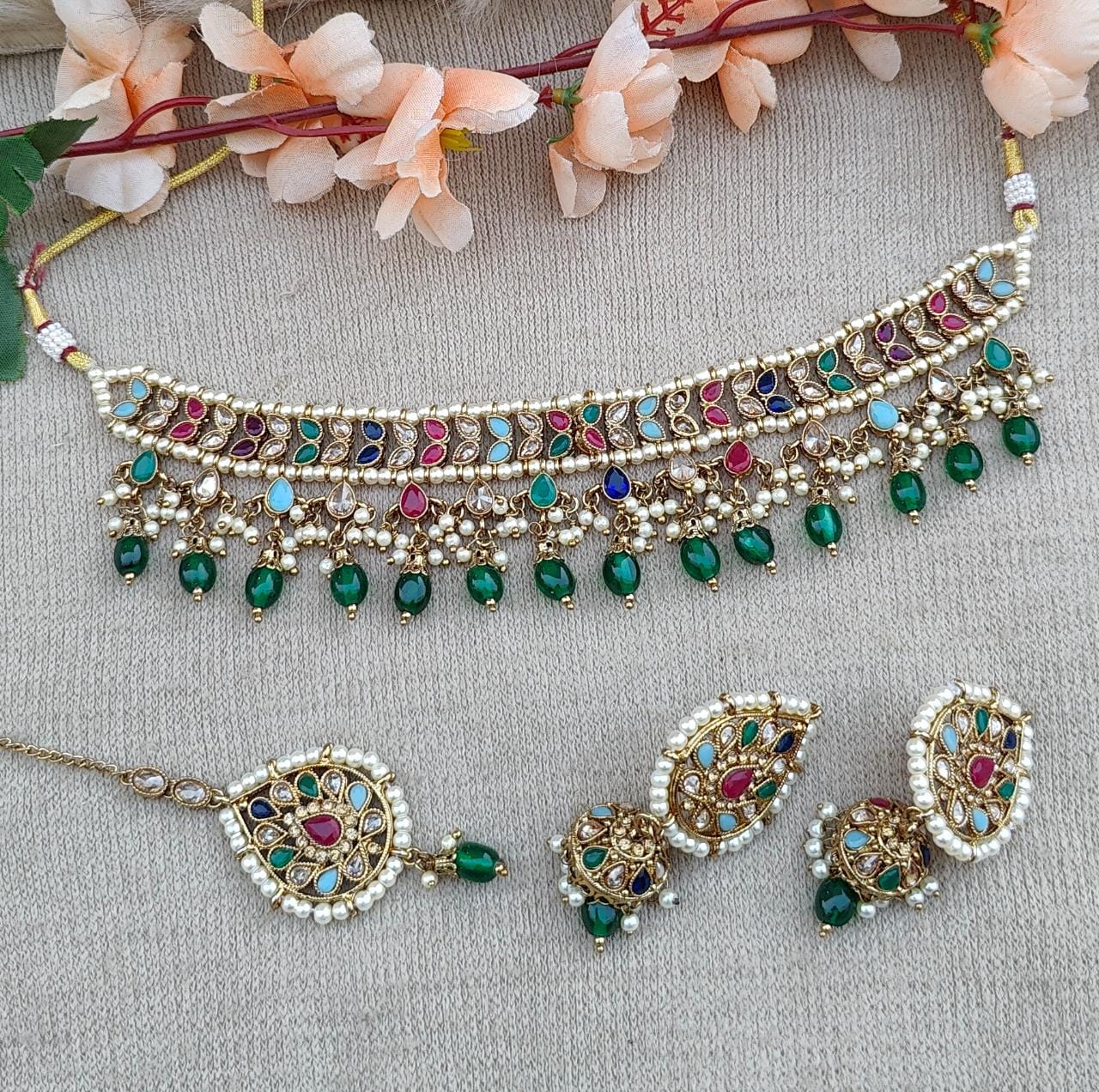 Devanshi Polki Choker