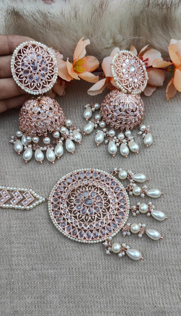 Arpita Oversized Polki Jhumkis Tikka