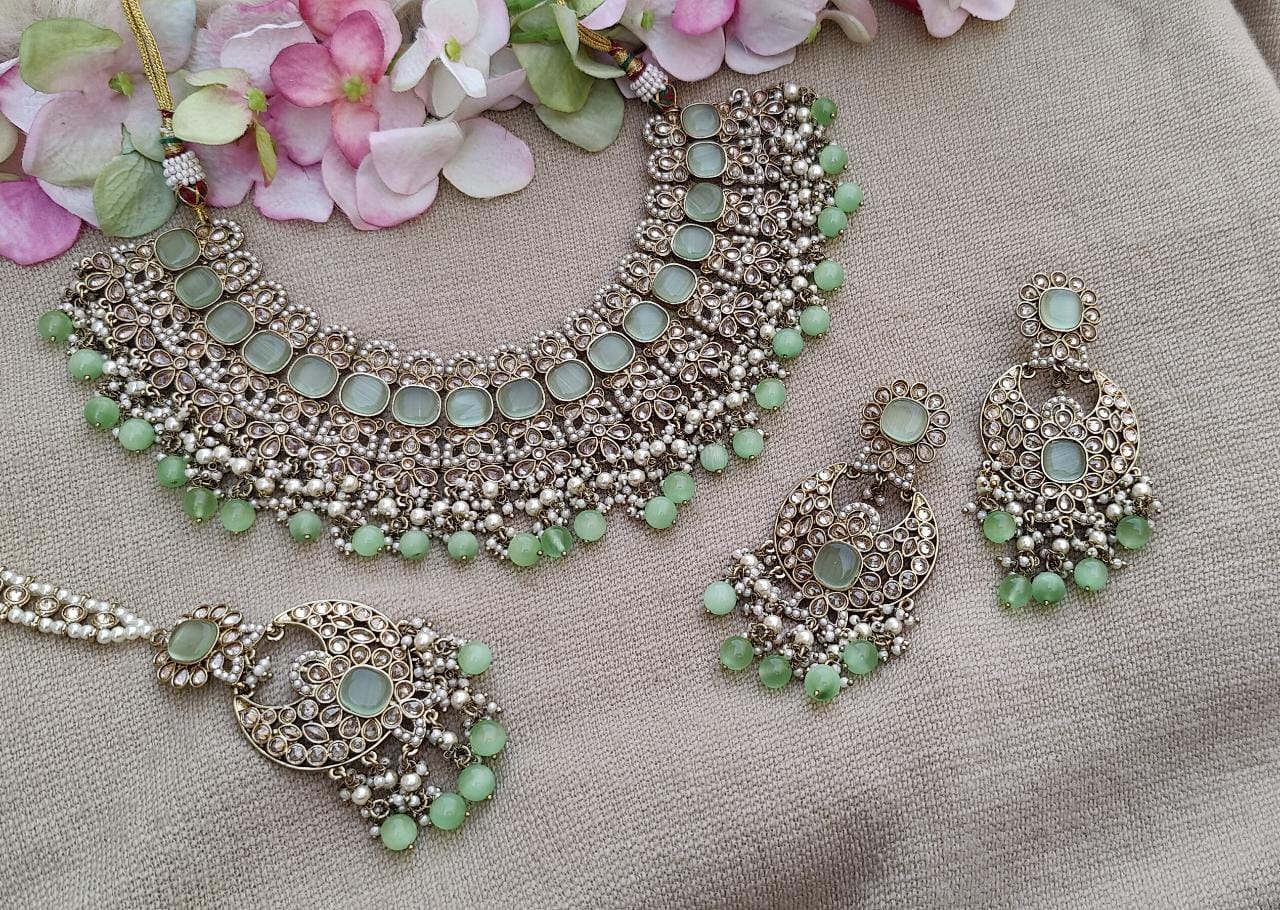 Amrita Polki Necklace Set