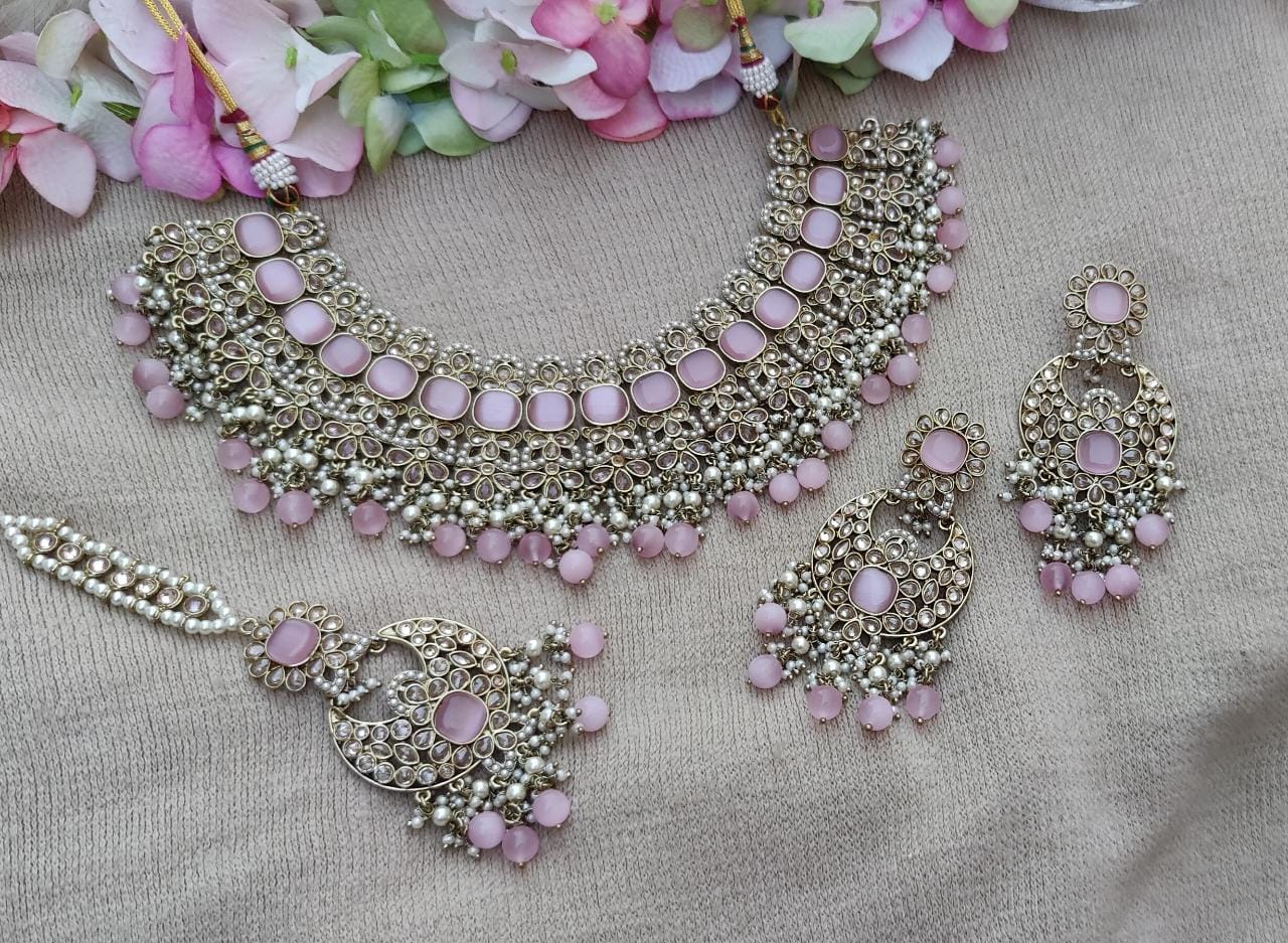 Amrita Polki Necklace Set