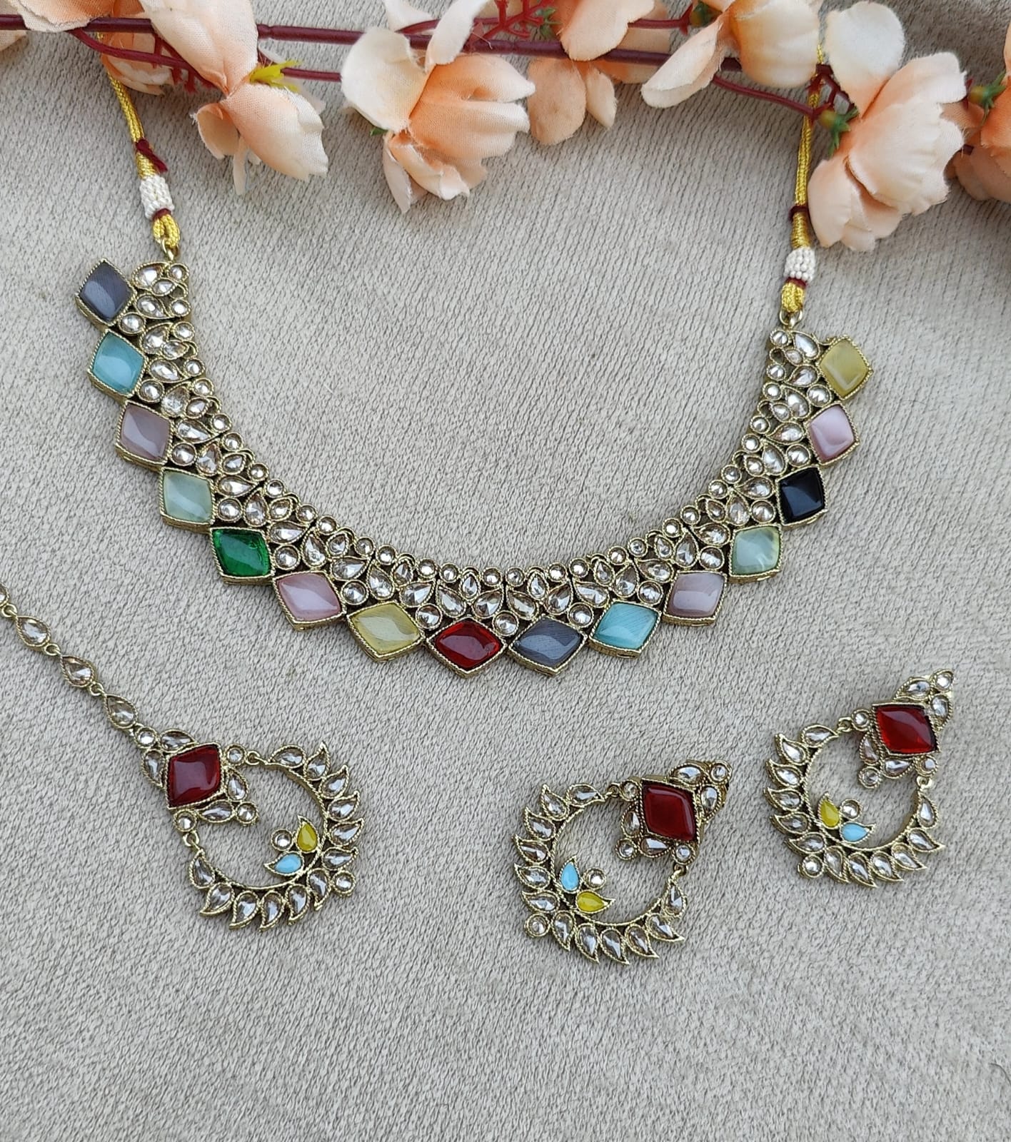 Aneesa Polki Necklace