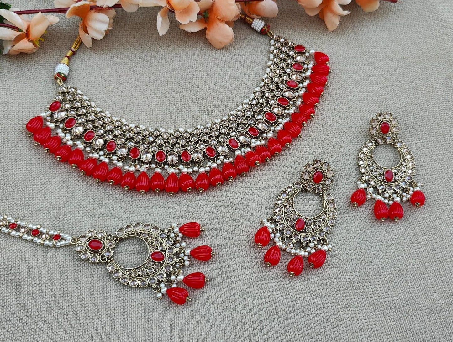 Amyra Polki Necklace Set