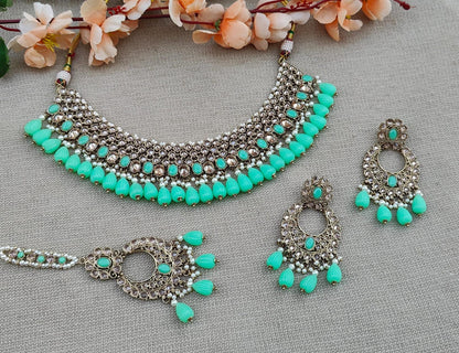 Amyra Polki Necklace Set