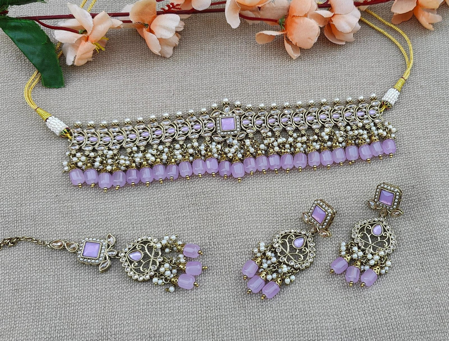 Shruti Polki Choker Set