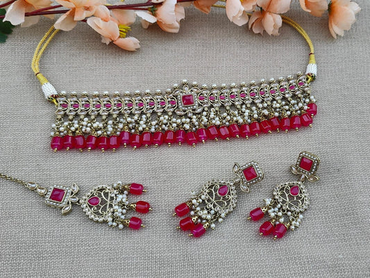 Shruti Polki Choker Set