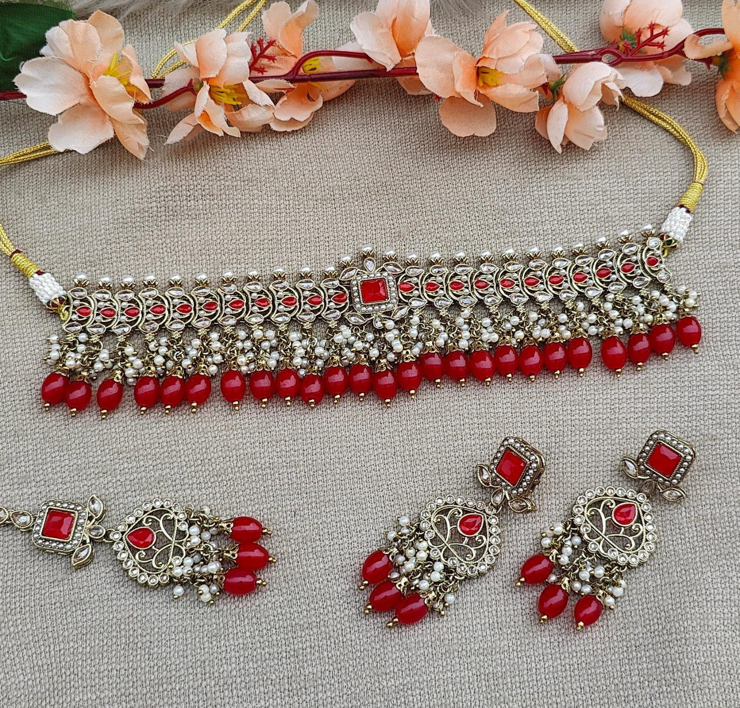 Shruti Polki Choker Set