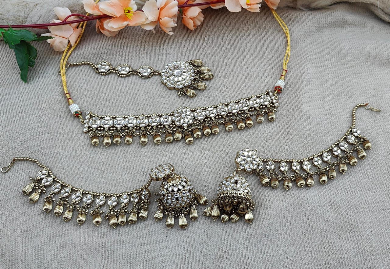 Dhruvi Kundan Choker