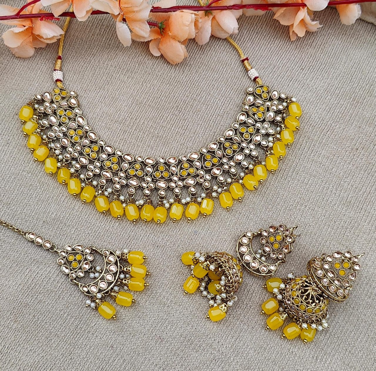 Saloni Polki Necklace Set