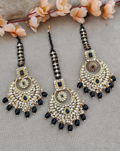 Preet Gold Kundan Earrings Tikka