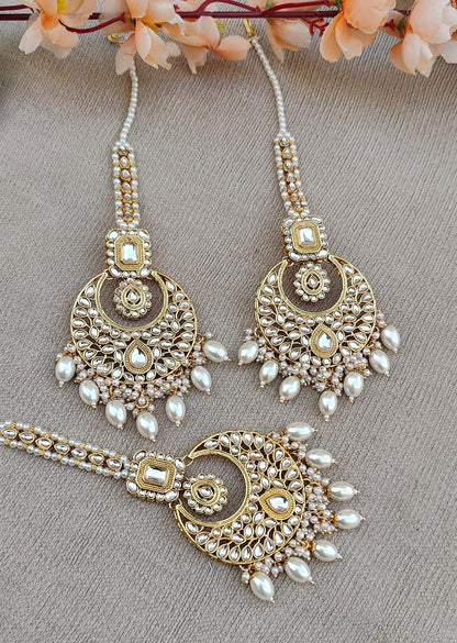 Preet Gold Kundan Earrings Tikka