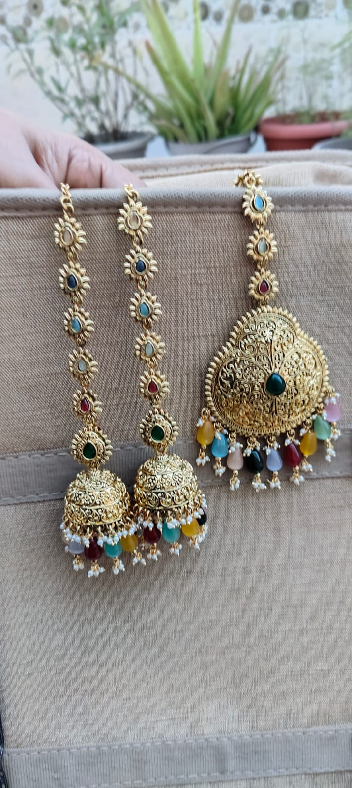 Taniya Gold Jhumkis Tikka