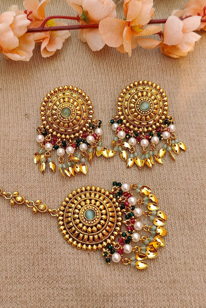 Aanvi Gold Studs Tikka