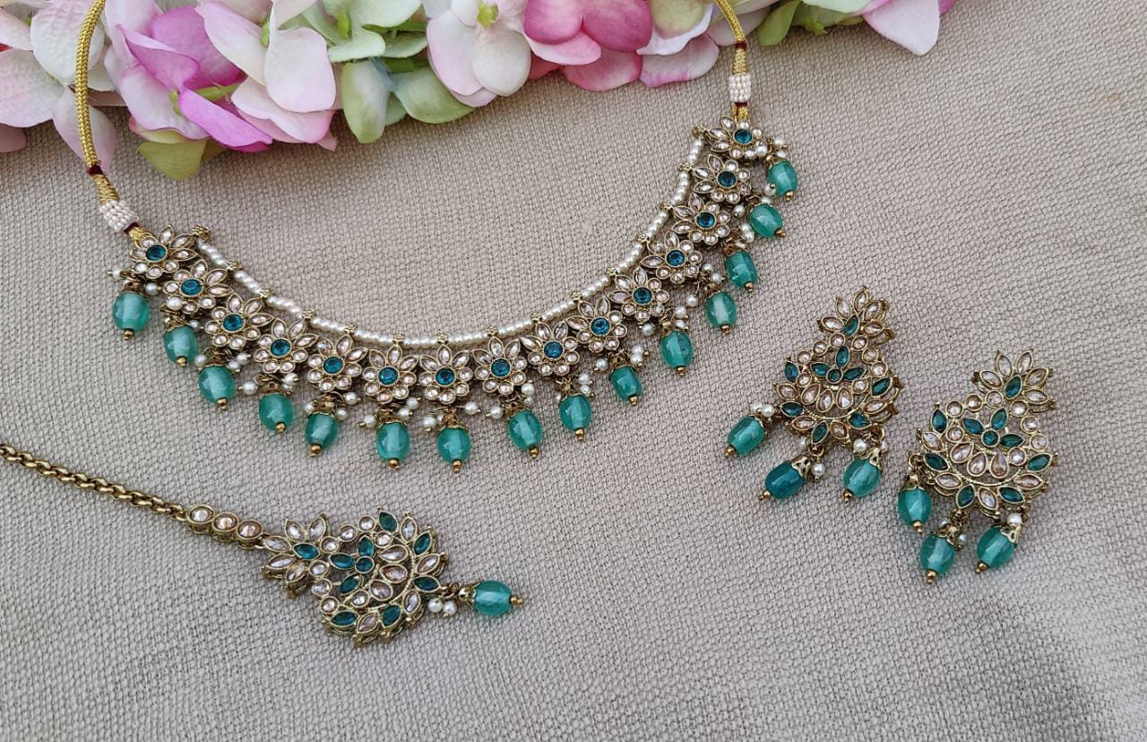 Anjana Necklace Set