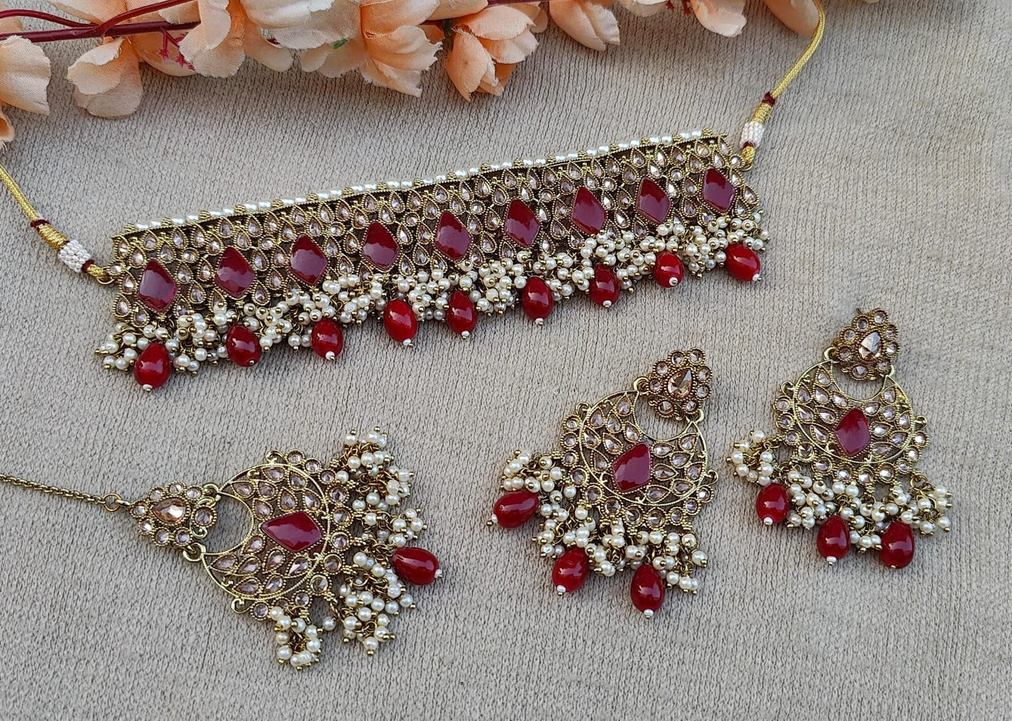 Prakshi Polki Choker