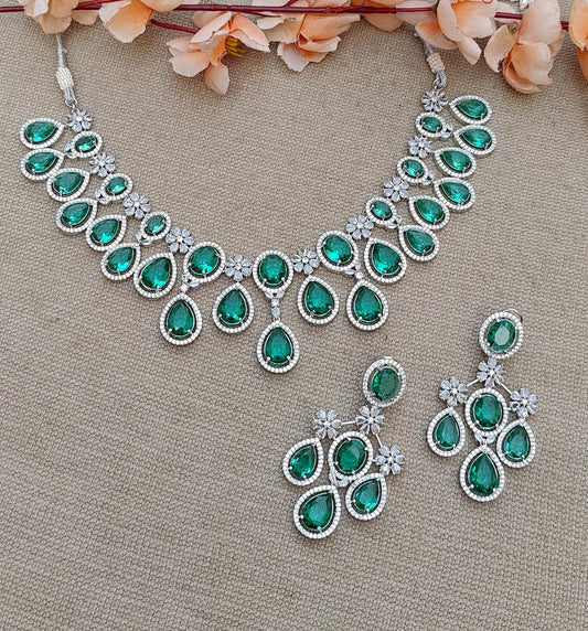 Tanishka AD Necklace Set