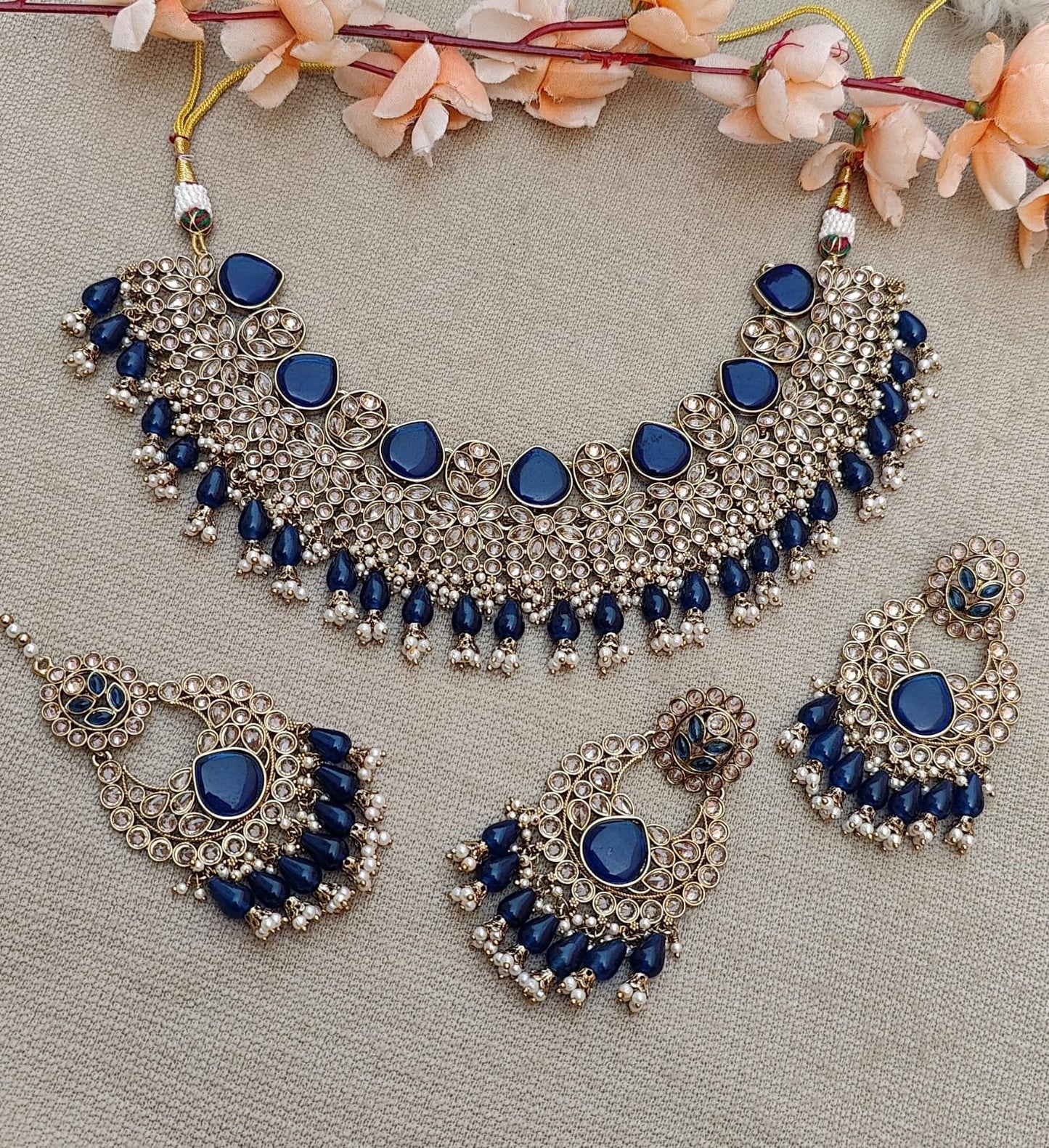 Adhira Polki Necklace Set