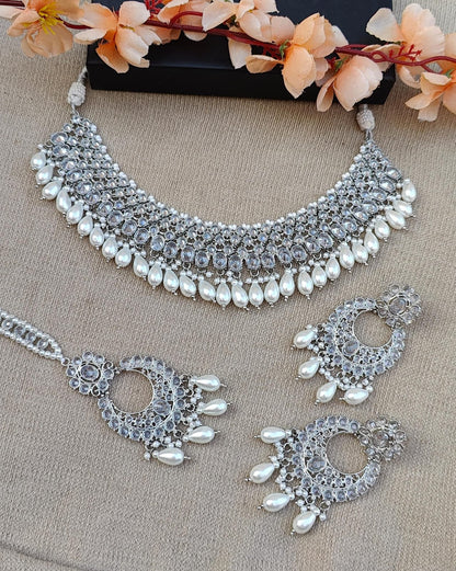 Amyra Polki Necklace Set