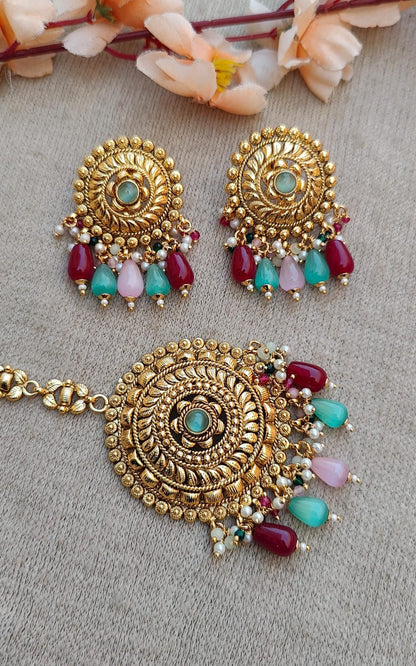 Harmeet Gold Studs Tikka Set